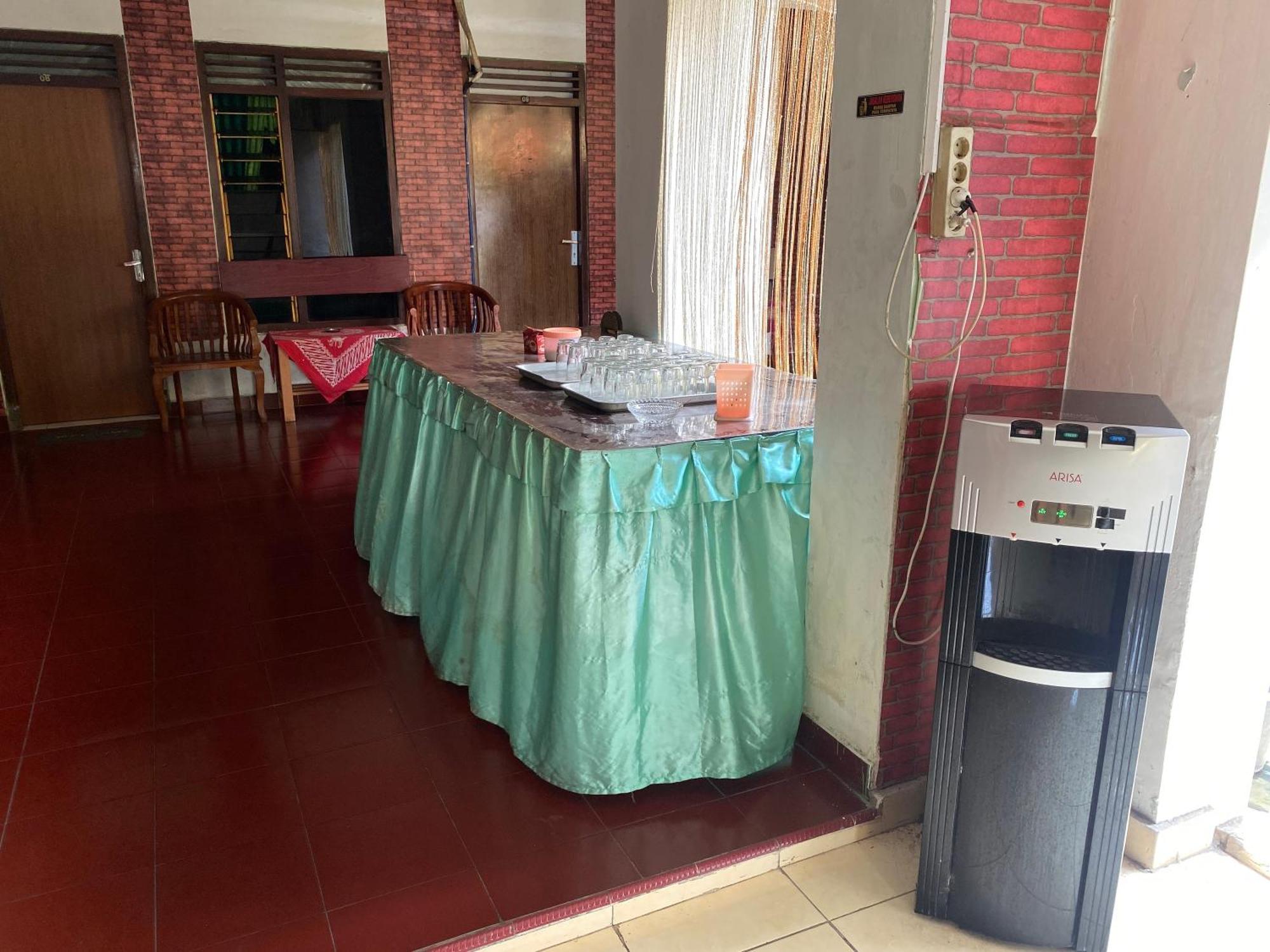 Parikesit Guest House Yogyakarta Eksteriør bilde