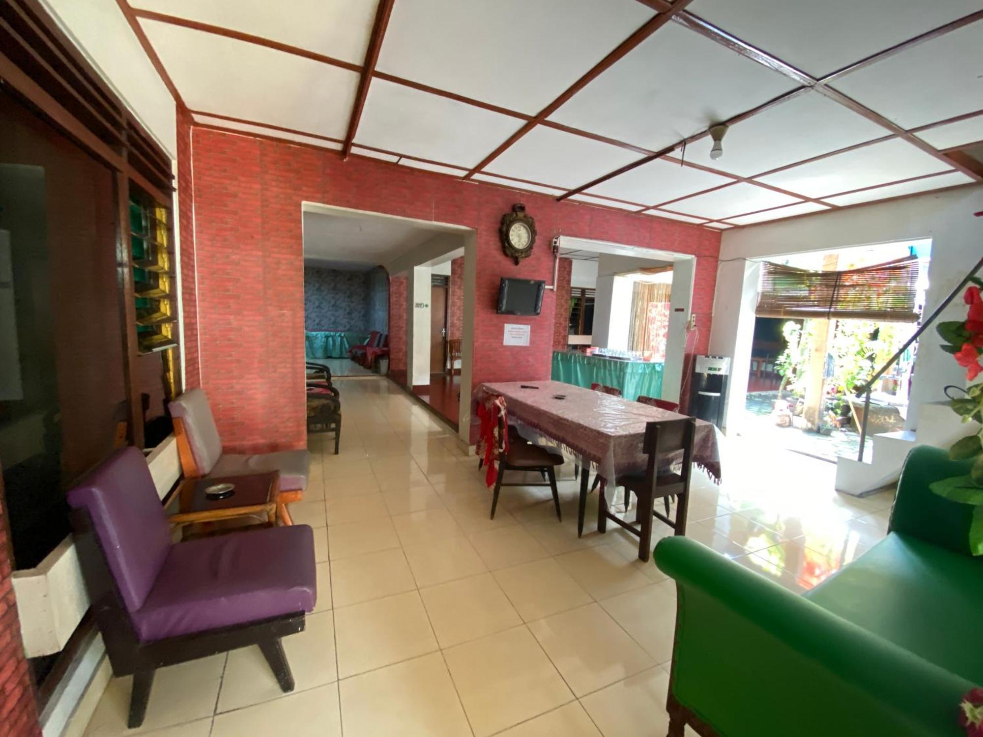 Parikesit Guest House Yogyakarta Eksteriør bilde